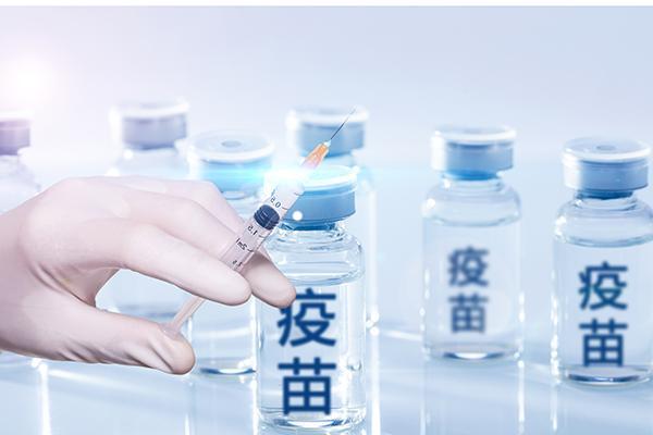 我国新冠疫苗累计接种近24亿剂次，专家回应热点问题